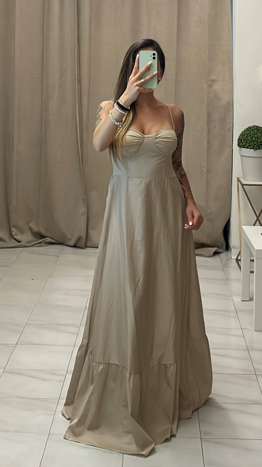 Immagine di DRESS ROMANTIC